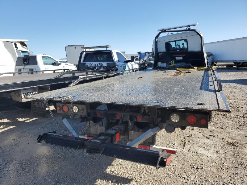 2025 Peterbilt 536 VIN 2NPKHM6X7SM709133 COPART salvage auction — ALL OVER, TX - SALVAGE VEHICLE TITLE, sold $26,475 on 2026-07-20 (photo 6)