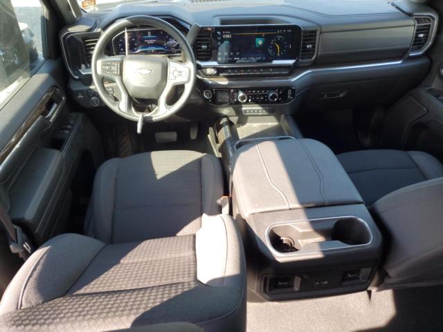 2024 Chevrolet Silverado 2500 VIN 1GC4YNEY5RF290462 COPART salvage auction — Front End, WI - CERT OF TITLE-CLAIM PAID, sold $24,900 on 2025-10-20 (photo 8)
