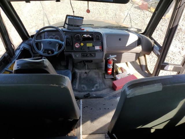 2011 Freightliner Saf-t-line VIN 4UZABRDTXBCAU4000 COPART salvage auction — NORMAL WEAR, NY - CERTIFICATE OF TITLE, sold $1,800 on 2026-07-09 (photo 5)