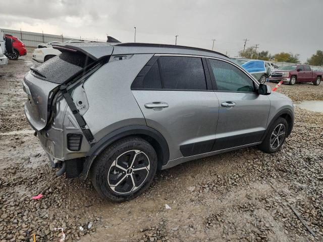 2023 Kia Niro VIN KNDCR3LE5P5111068 COPART salvage auction — REAR END, Ut - Salvage Certificate, sold $8,600 on 2026-07-24 (photo 3)