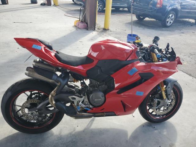 2025 Ducati Panigale VIN ZDMHAU8T0SB001635 COPART salvage auction — FRONT END, Salvage Title, sold $5,400 on 2026-07-31 (photo 1)