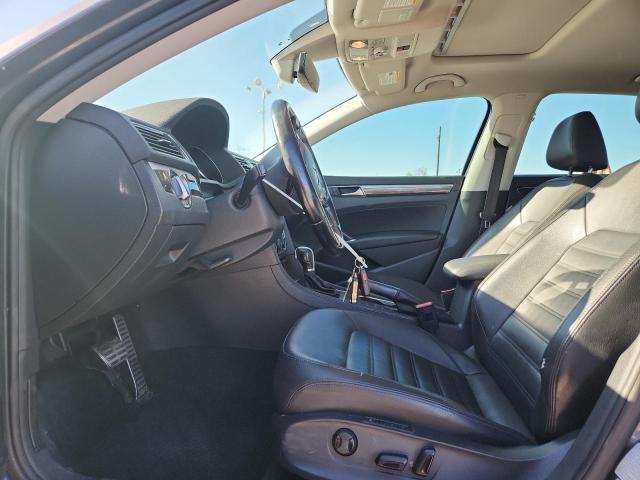 2017 Volkswagen Passat VIN 1VWCT7A3XHC053138 COPART salvage auction — FRONT END, Co - Salvage Title, sold $2,650 on 2026-08-10 (photo 7)