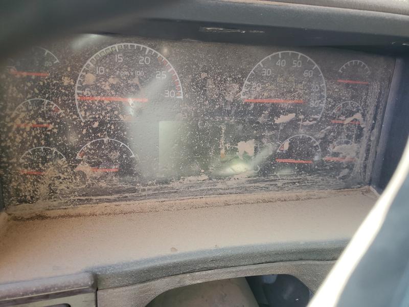 2018 Volvo Vnl VIN 4V4NC9EG3JN995180 COPART salvage auction — REJECTED REPAIR, Fl - Certificate Of Title, sold $5,100 on 2026-07-10 (photo 8)