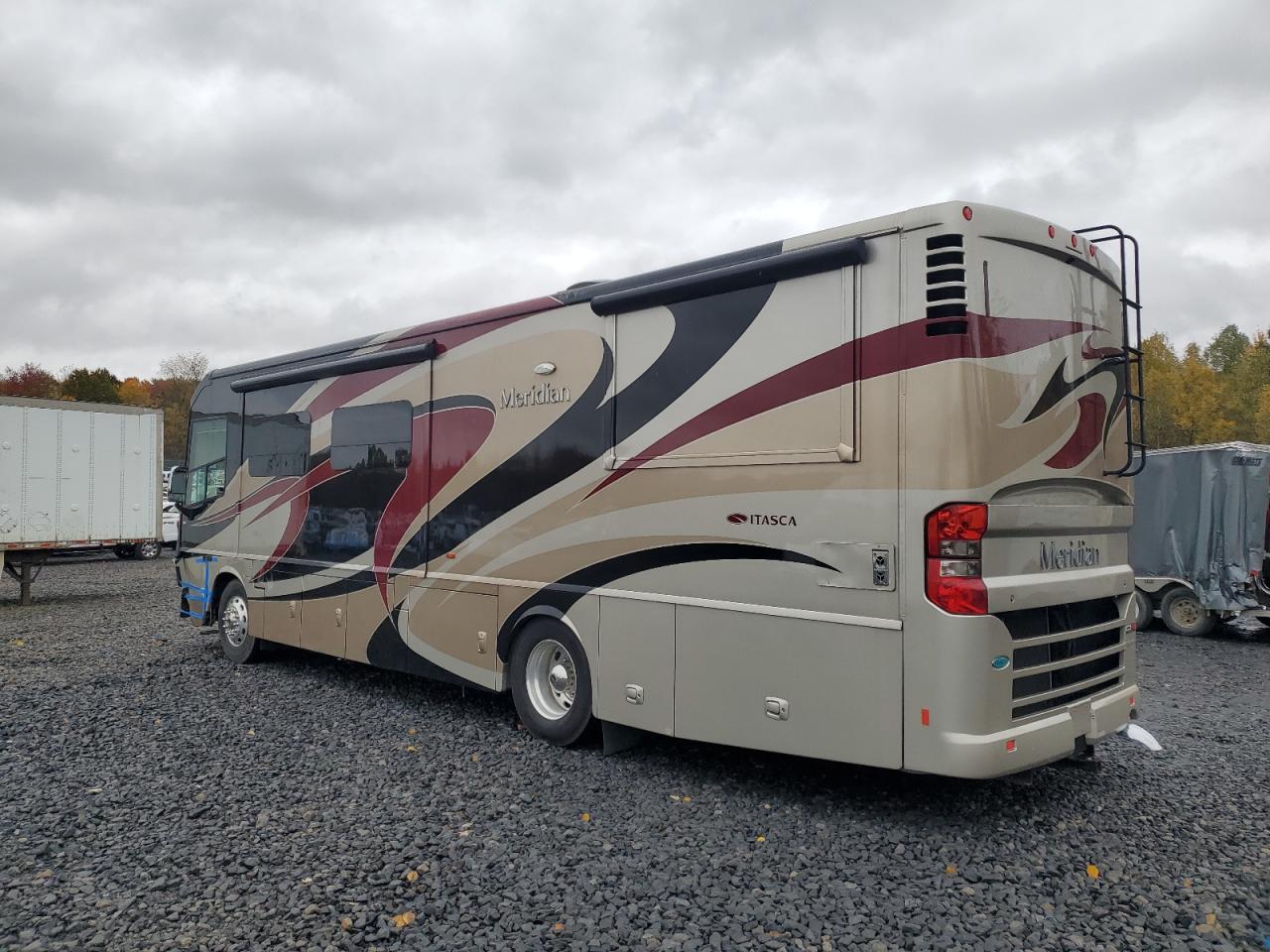 2014 Itasco All other VIN 4UZACVDT5ECFS5346 COPART salvage auction — Front End, PA - CERTIFICATE OF SALVAGE, sold $31,000 on 2025-12-03 (photo 3)