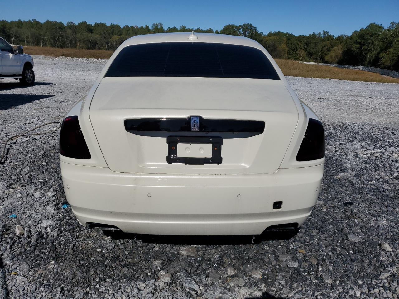 2011 Rolls-royce Ghost VIN SCA664S5XBUX50081 COPART salvage auction — Minor Dent/Scratches, GA - CERTIFICATE OF TITLE, sold $48,750 on 2026-04-30 (photo 6)