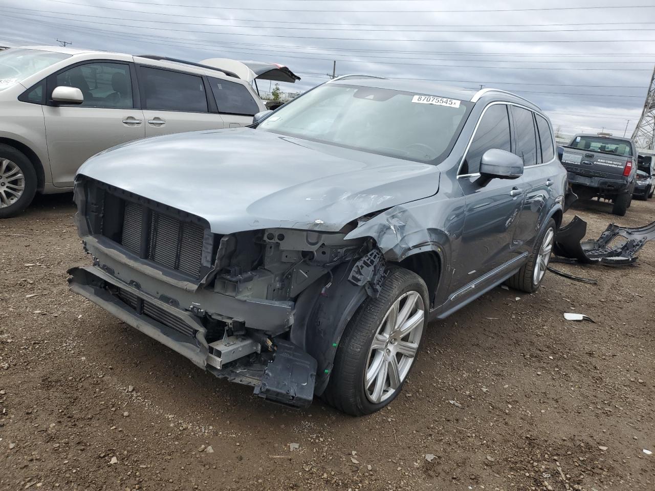 2017 Volvo XC90 VIN YV4A22PL3H1175436 COPART salvage auction — Front End, IL - SALVAGE CERTIFICATE, sold $10,200 on 2026-06-30 (photo 1)