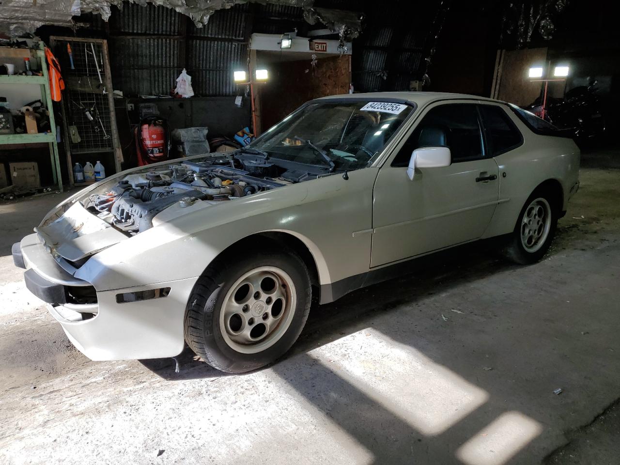 1984 Porsche 944 VIN WP0AA0944EN453698 COPART salvage auction — Front End, FL - CERT OF TITLE SLVG REBUILDABLE (P), sold $3,250 on 2025-10-27 (photo 1)