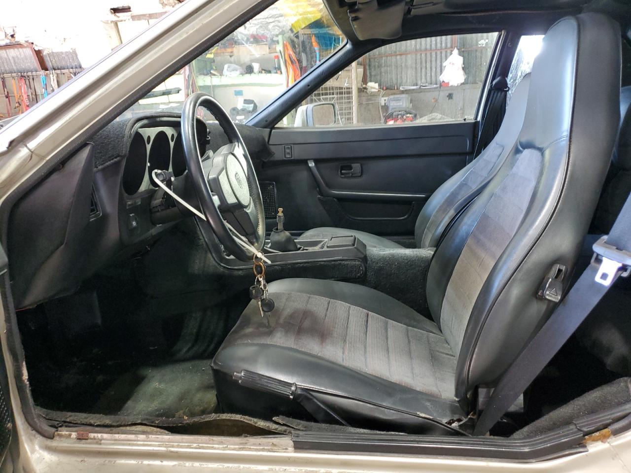 1984 Porsche 944 VIN WP0AA0944EN453698 COPART salvage auction — Front End, FL - CERT OF TITLE SLVG REBUILDABLE (P), sold $3,250 on 2025-10-27 (photo 7)