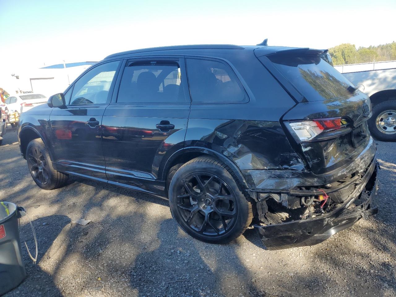 2025 Audi Q7 VIN WA1WVBF75SD034887 COPART salvage auction — Rear End, ON - PERMIT NO BRAND - UNFIT, sold $42,500 on 2025-11-13 (photo 2)