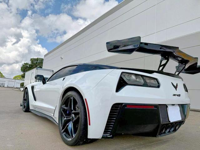 2019 Chevrolet Corvette VIN 1G1Y52D97K5801838 COPART salvage auction — Minor Dent/Scratches, TX - CERT OF TITLE-REBUILT SALVAGE (P), sold $90,000 on 2025-11-14 (photo 3)