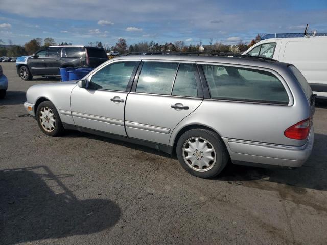 1998 Mercedes-benz E 320 VIN WDBJH65F3WA550761 COPART salvage auction — MINOR DENT/SCRATCHES, Pa - Certificate Of Salvage, sold $775 on 2026-07-31 (photo 2)