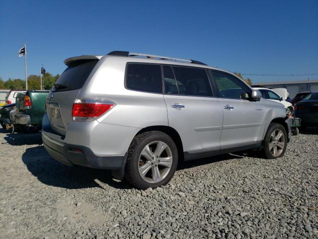 2013 Toyota Highlander VIN 5TDDK3EH4DS243115 COPART salvage auction — FRONT END, Salvage Title, sold $3,600 on 2026-07-31 (photo 3)