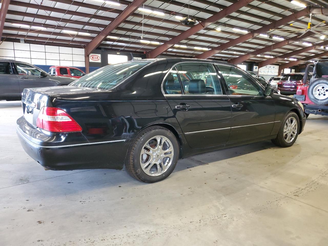 2005 Lexus LS 430 VIN JTHBN36F450173792 COPART salvage auction — Front End, MA - CERTIFICATE OF TITLE, sold $1,450 on 2026-09-18 (photo 3)