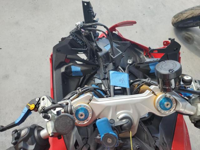 2025 Ducati Panigale VIN ZDMHAU8T0SB001635 COPART salvage auction — FRONT END, Salvage Title, sold $5,400 on 2026-07-31 (photo 7)
