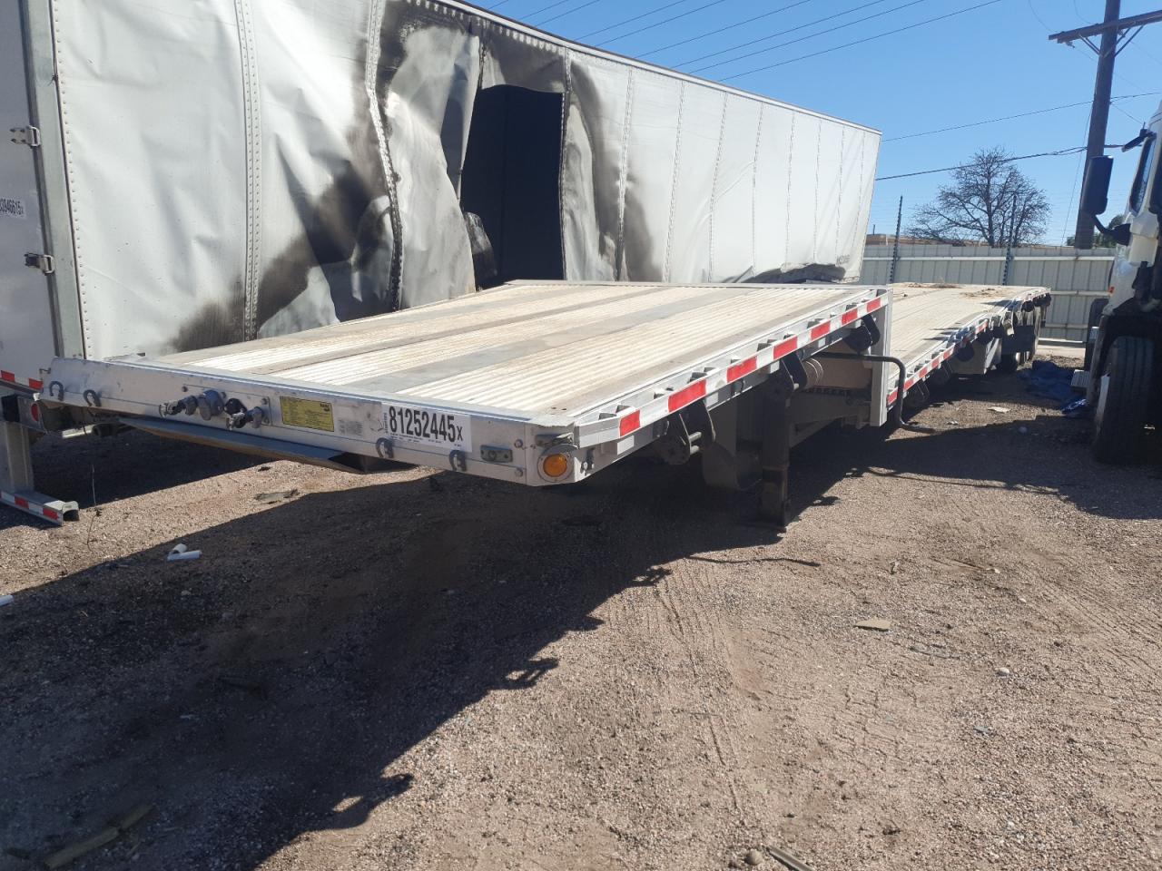 2016 Reit VIN 1RND53A32GR039379 COPART salvage auction — Rollover, CO - SALVAGE TITLE, sold $12,200 on 2026-04-09 (photo 2)