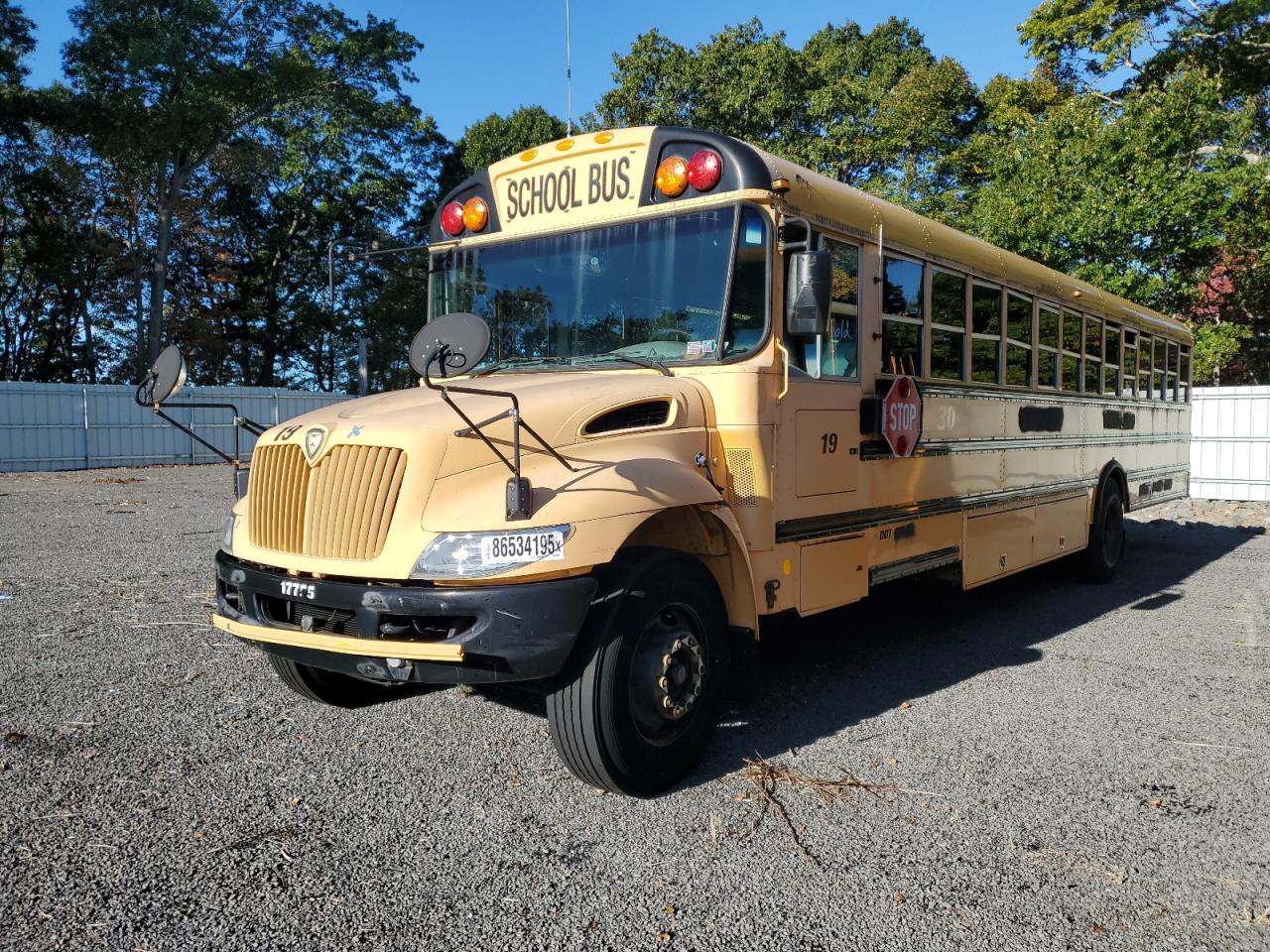 2010 Ic Corporation Ce Series School VIN 4DRBUSKN2AB234627 COPART salvage auction — Normal Wear, RI - CERTIFICATE OF TITLE, sold $1,400 on 2026-07-08 (photo 2)