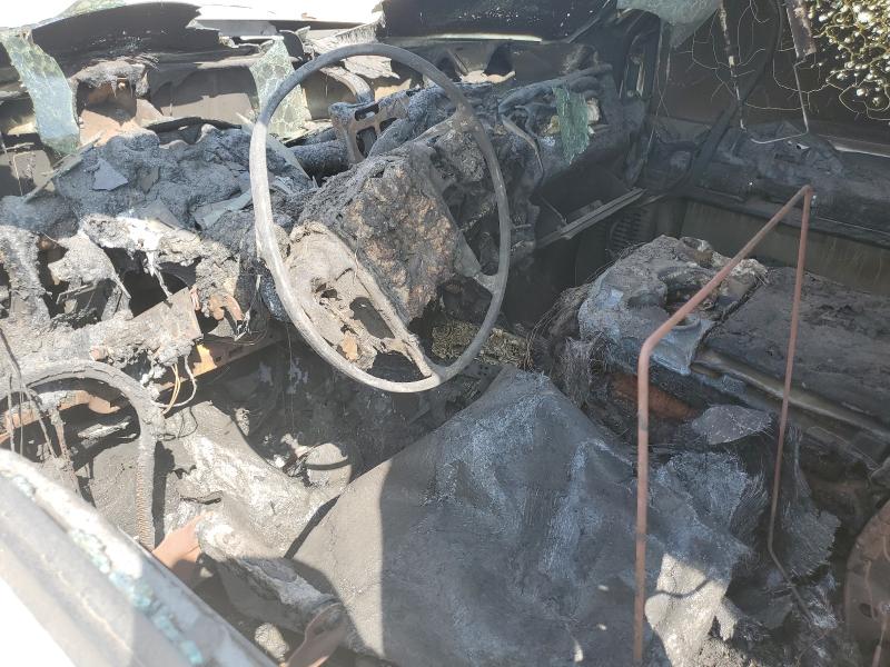 2015 Ford F-550 super duty VIN 1FD0W5HT2FED57911 COPART salvage auction — BURN, Tx - Salvage Vehicle Title, sold $250 on 2026-07-30 (photo 8)