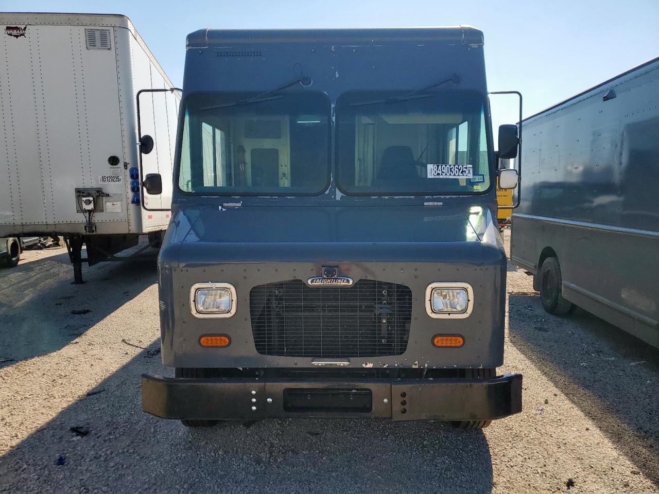 2021 Freightliner All other VIN 4UZAC2GA4MCMM9459 COPART salvage auction — Mechanical, TX - CERTIFICATE OF TITLE, sold $4,000 on 2026-01-19 (photo 5)