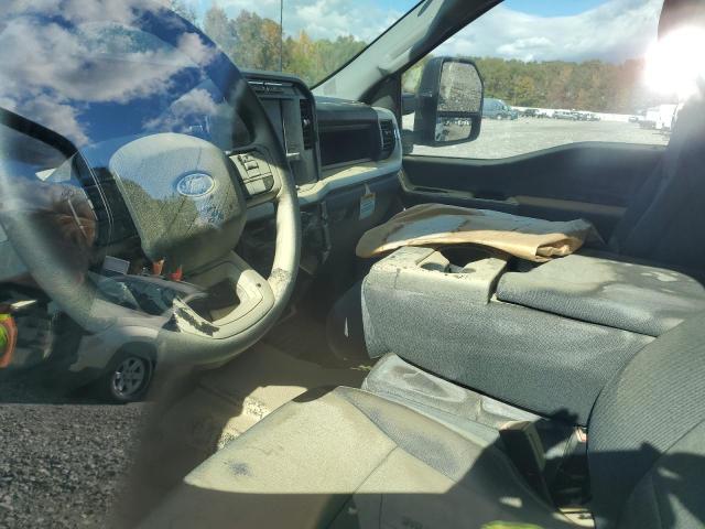 2024 Ford F-450 VIN 1FD0X4HN1REE03757 COPART salvage auction — WATER/FLOOD, FL - CERT OF TITLE-SLVG REBLD FLOOD, sold $14,300 on 2026-07-29 (photo 8)
