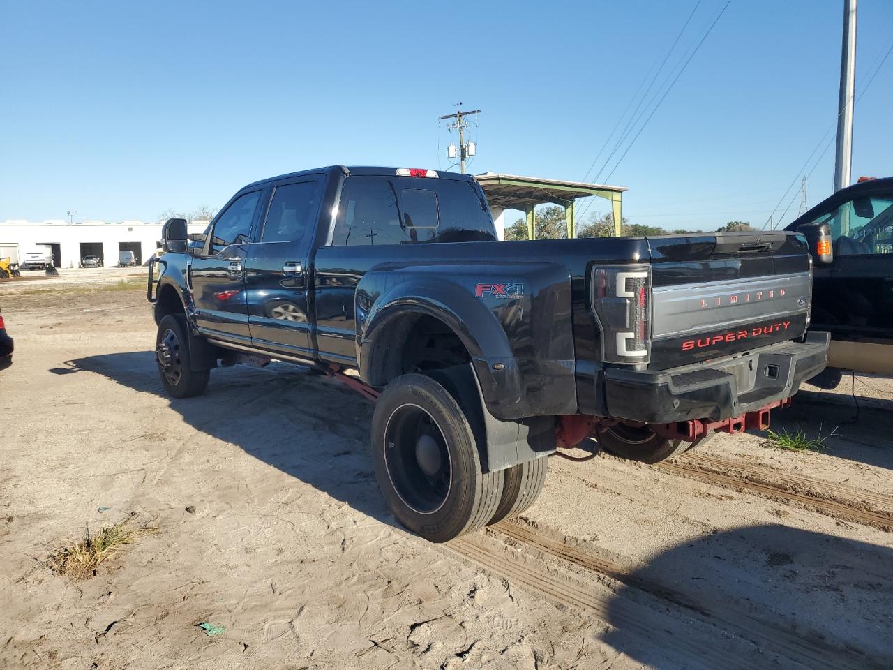 2018 Ford F-350 super duty VIN 1FT8W3DT8JEC36620 COPART salvage auction — Normal Wear, FL - CERTIFICATE OF TITLE, sold $25,000 on 2025-11-10 (photo 2)