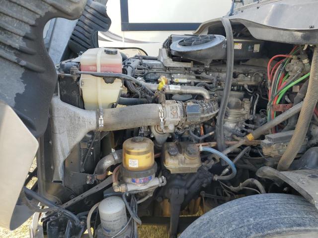 2016 Freightliner All other VIN 3AKJGLDV2GSHE0354 COPART salvage auction — MECHANICAL, CA - DIS/DLR/EXP ONLY CLEAN TITLE, sold $3,500 on 2026-08-12 (photo 7)