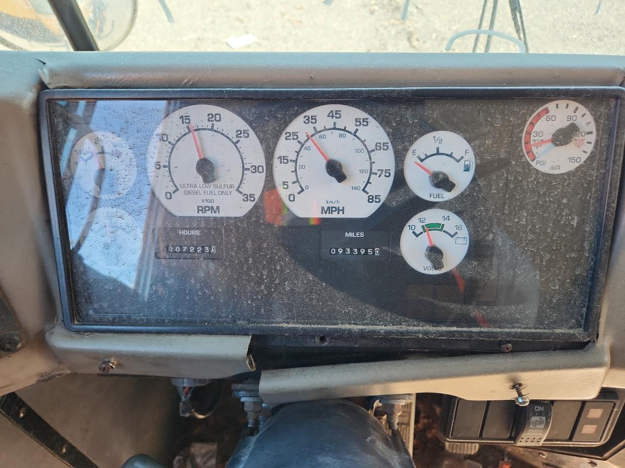 2015 Ic Corporation 3000 VIN 4DRBWAAN9FB646248 COPART salvage auction — Normal Wear, RI - CERTIFICATE OF TITLE, sold $1,400 on 2026-07-08 (photo 8)