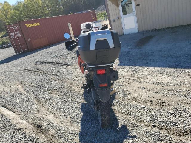 2022 Kawasaki Kl650 VIN ML5KLEJ10NDA07127 COPART salvage auction — MINOR DENT/SCRATCHES, PA - CERTIFICATE OF SALVAGE, sold $2,850 on 2026-07-30 (photo 4)
