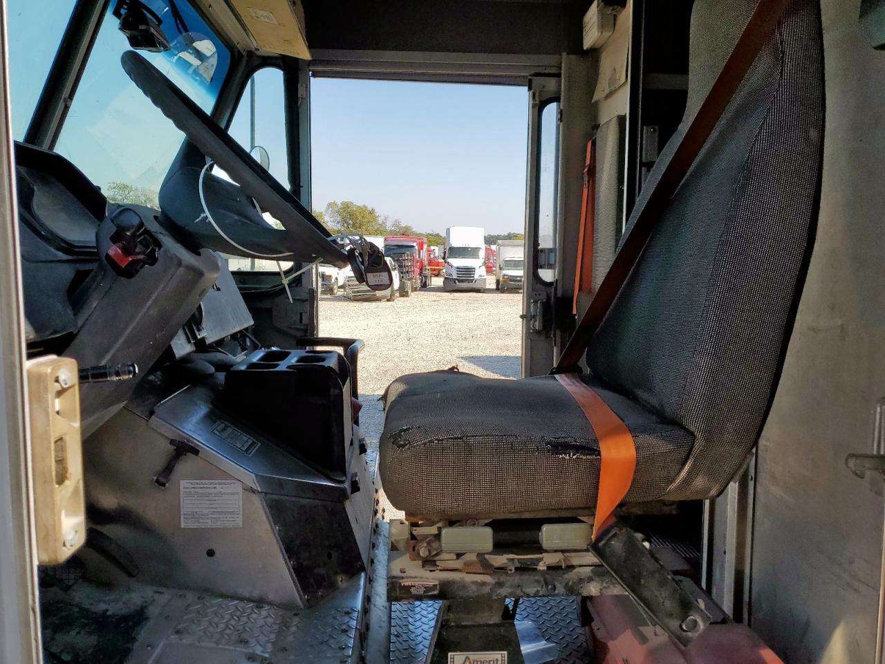 2021 Freightliner All other VIN 4UZAC2GA4MCMM9459 COPART salvage auction — Mechanical, TX - CERTIFICATE OF TITLE, sold $4,000 on 2026-01-19 (photo 7)