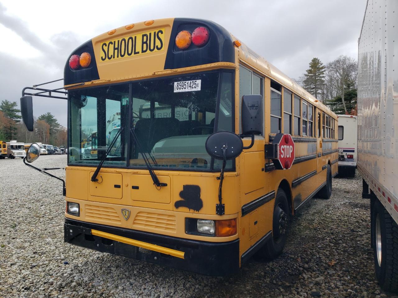 2013 Ic Corporation Re Series School VIN 4DRBWAAN3DB300838 COPART salvage auction — Minor Dent/Scratches, MA - CERTIFICATE OF TITLE, sold $1,000 on 2026-07-08 (photo 2)