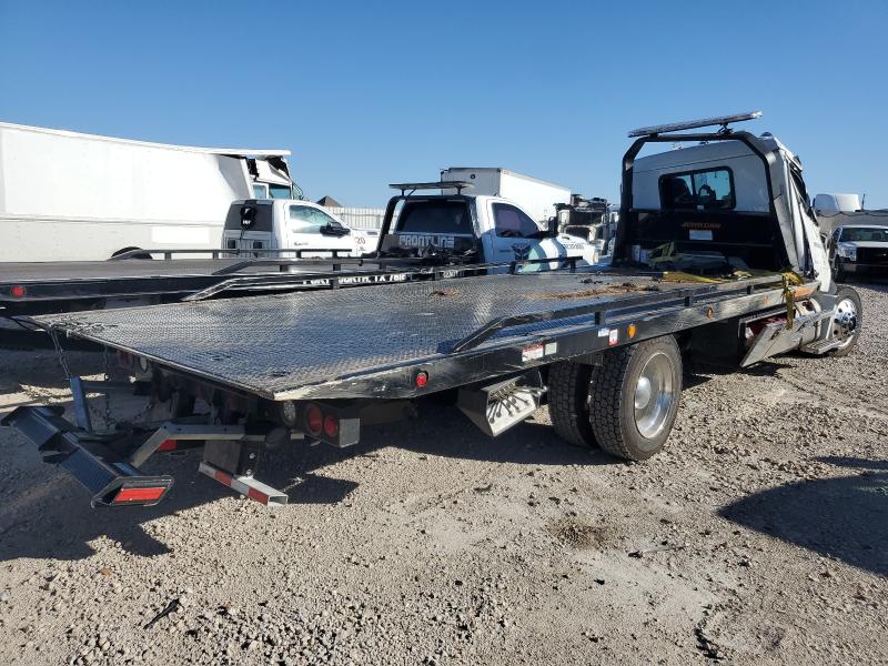 2025 Peterbilt 536 VIN 2NPKHM6X7SM709133 COPART salvage auction — ALL OVER, TX - SALVAGE VEHICLE TITLE, sold $26,475 on 2026-07-20 (photo 4)