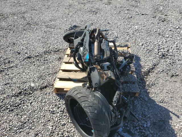 2025 Kawasaki Zx636 VIN JKBZXJK10SA009136 COPART salvage auction — ALL OVER, Al - Cert Of Title-Salvage Title, sold $10 on 2026-07-28 (photo 6)
