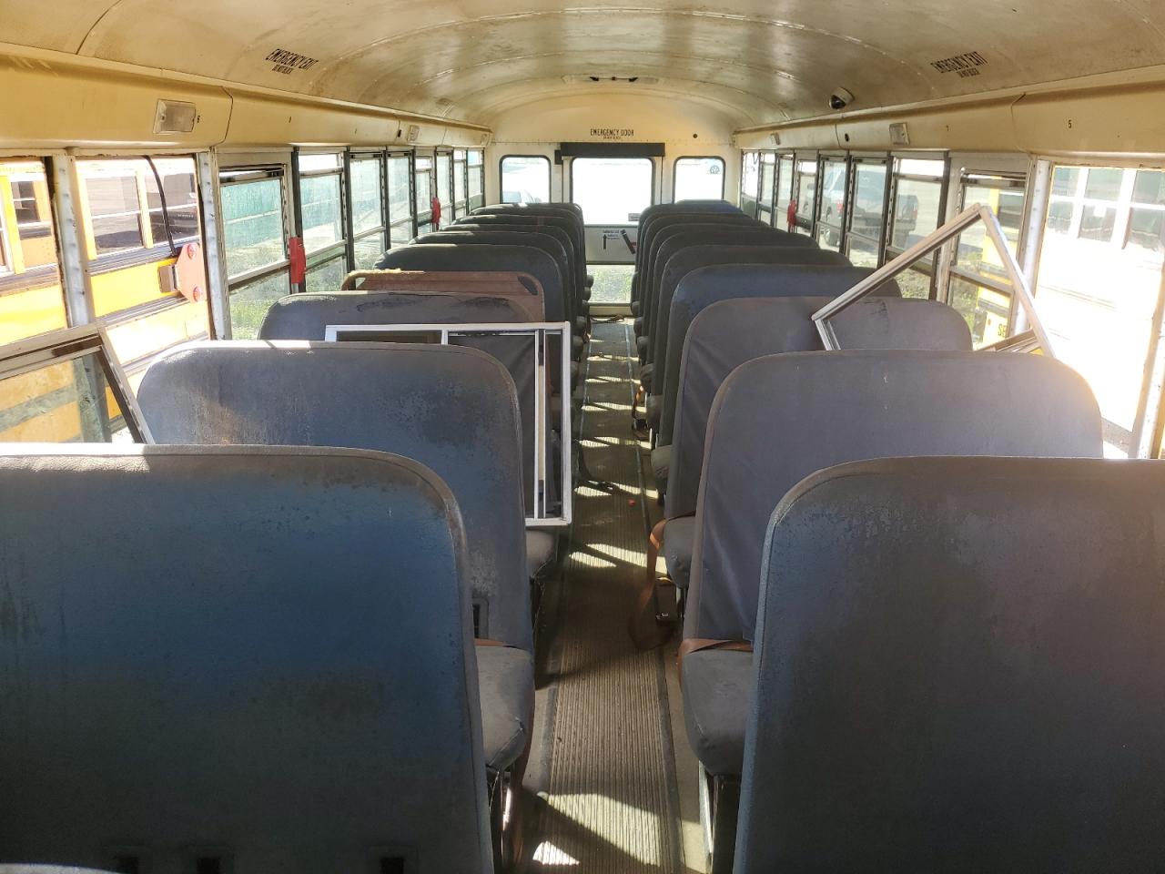 2013 Ic Corporation Ce Series School VIN 4DRBUSKN5DB199232 COPART salvage auction — Normal Wear, FL - CERTIFICATE OF TITLE, sold $1,600 on 2026-07-08 (photo 6)