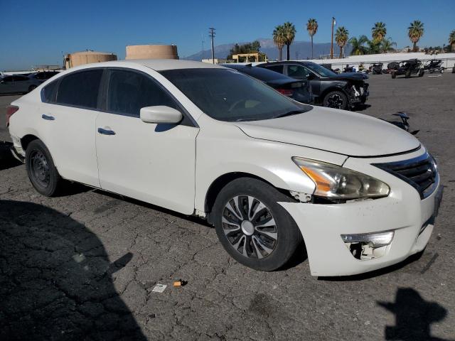 2014 Nissan Altima VIN 1N4AL3AP3EN346276 COPART salvage auction — REAR END, Salvage Title, sold $475 on 2026-07-20 (photo 4)