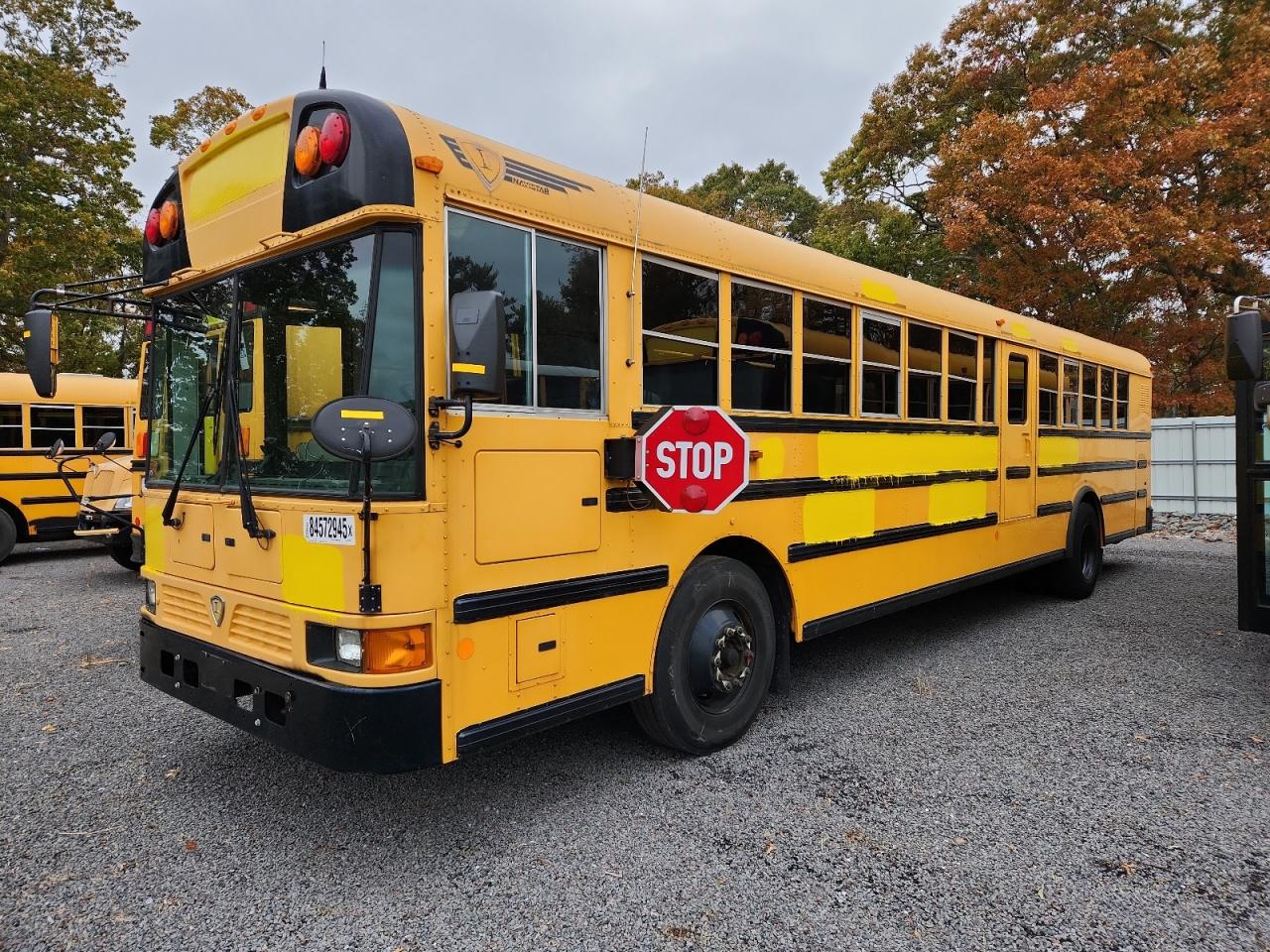 2015 Ic Corporation 3000 VIN 4DRBWAAN3FB646245 COPART salvage auction — Rear End, RI - CERTIFICATE OF TITLE, sold $1,400 on 2026-07-08 (photo 2)