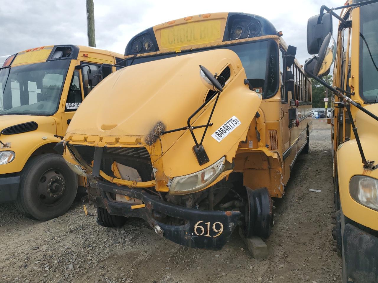 2011 Ic Corporation Ce Series School VIN 4DRBUAAP9BB266604 COPART salvage auction — Front End, NJ - CERTIFICATE OF TITLE, sold $1,000 on 2026-07-08 (photo 2)