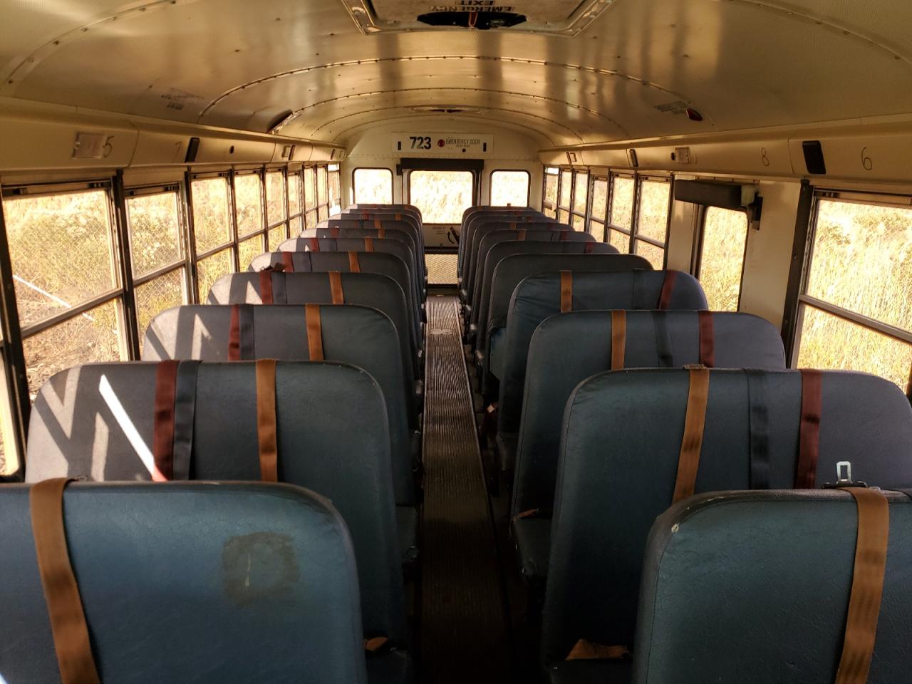 2011 Ic Corporation Ce Series School VIN 4DRBUAANXBB282826 COPART salvage auction — Normal Wear, NY - CERTIFICATE OF TITLE, sold $1,000 on 2026-07-08 (photo 6)