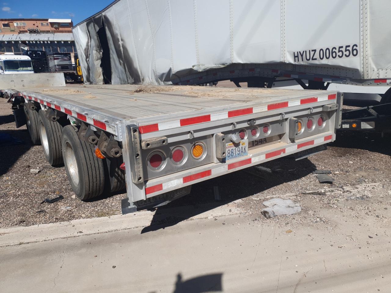 2016 Reit VIN 1RND53A32GR039379 COPART salvage auction — Rollover, CO - SALVAGE TITLE, sold $12,200 on 2026-04-09 (photo 3)