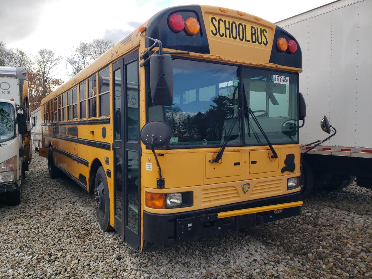 2013 Ic Corporation Re Series School VIN 4DRBWAAN3DB300838 — COPART salvage auction photo