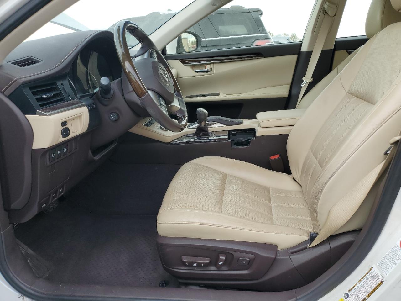 2016 Lexus ES 350 VIN JTHBK1GG2G2211645 COPART salvage auction — All Over, AL - CERT OF TITLE-SALVAGE TITLE, sold $2,200 on 2026-06-30 (photo 7)