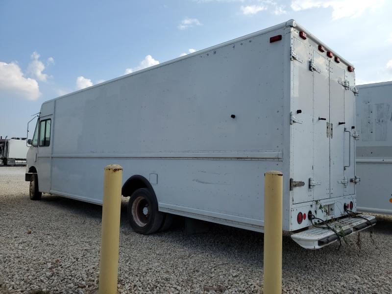 2004 Freightliner Chassis VIN 4UZAANBW94CM64484 COPART salvage auction — MINOR DENT/SCRATCHES, TX - CERTIFICATE OF TITLE, sold $2,550 on 2026-07-09 (photo 2)