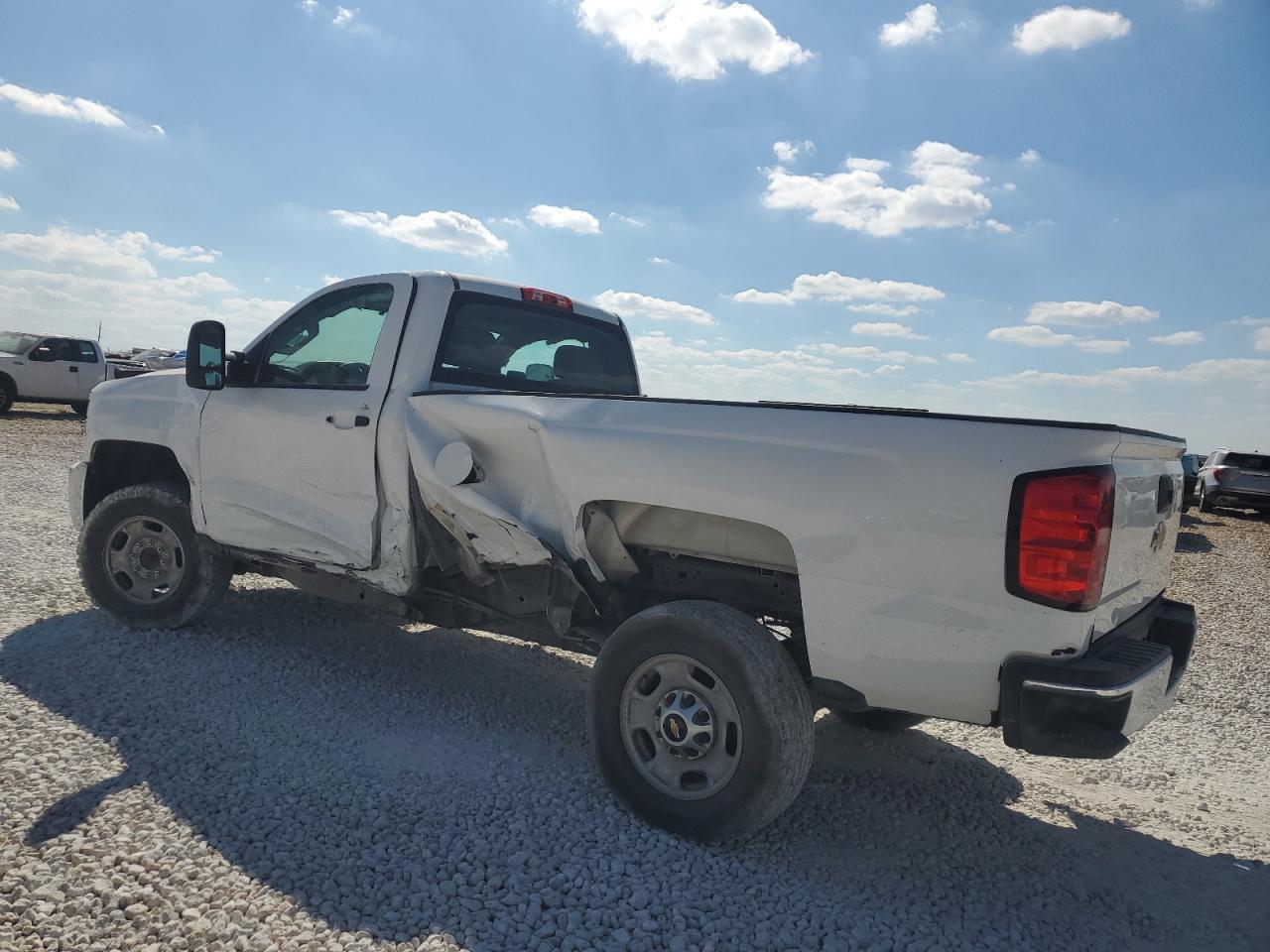 2018 Chevrolet Silverado 2500 VIN 1GC0CUEG7JZ275267 COPART salvage auction — Side, TX - SALVAGE VEHICLE TITLE (P), sold $4,100 on 2026-07-09 (photo 2)