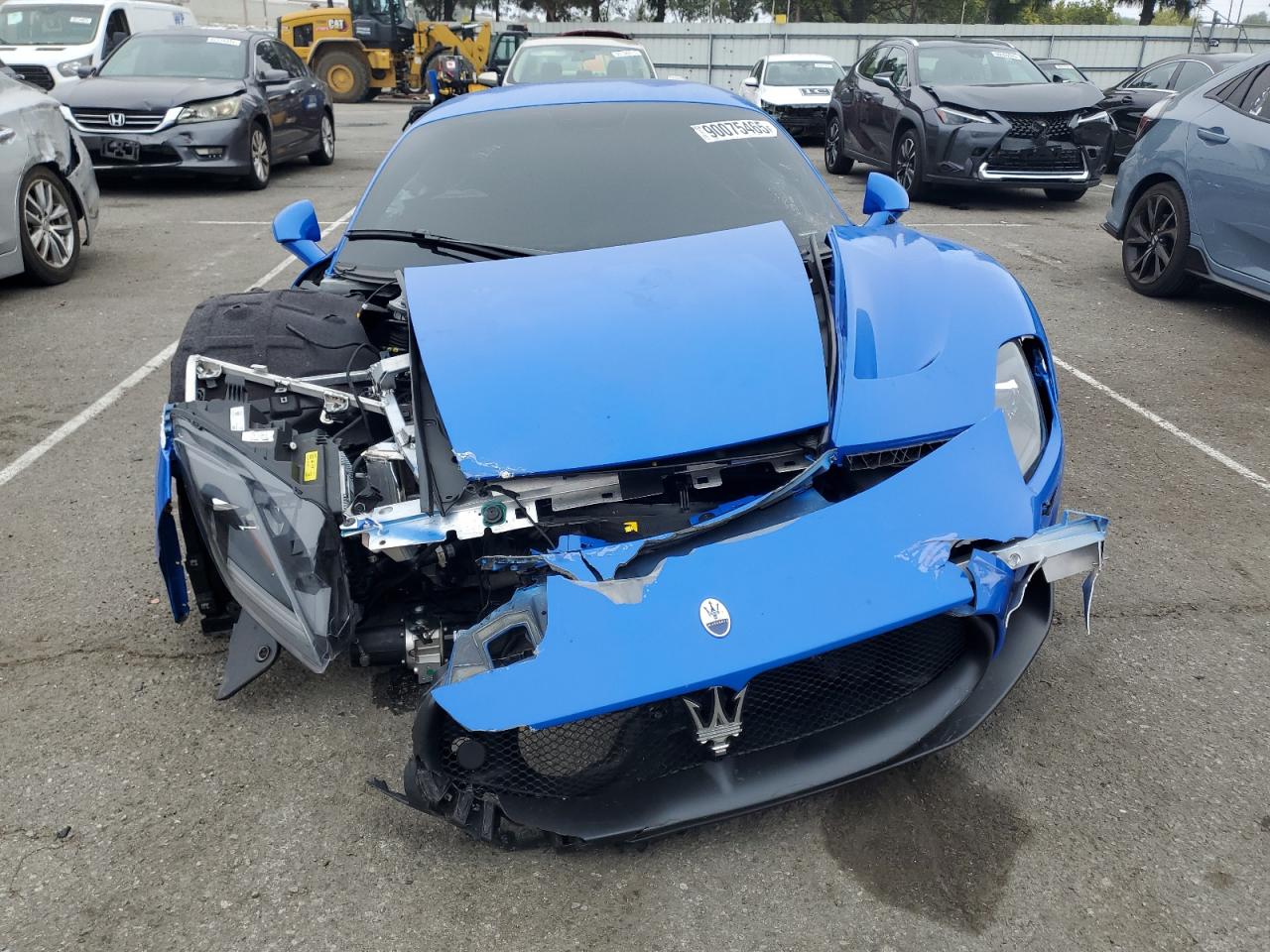 2023 Maserati MC20 VIN ZAMBMRAB9P0422078 COPART salvage auction — Front End, Sc - Salvage Title, sold $51,500 on 2026-08-18 (photo 5)