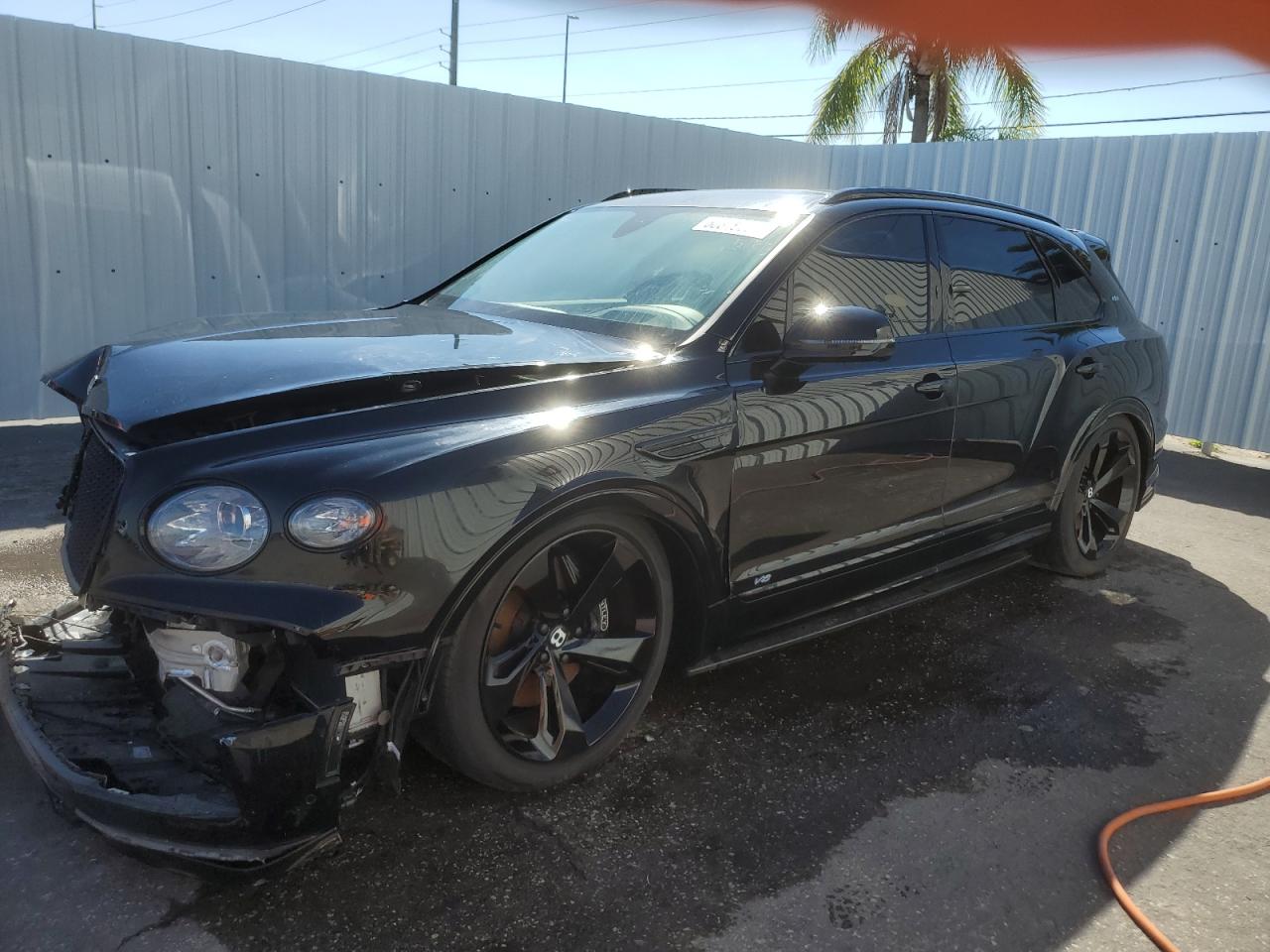 2021 Bentley Bentayga VIN SJAAM2ZVXMC032883 — COPART salvage auction photo