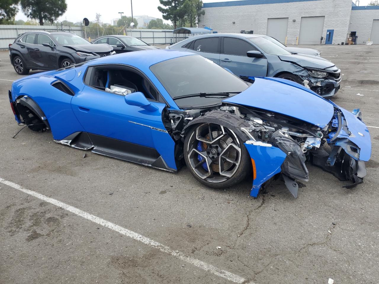2023 Maserati MC20 VIN ZAMBMRAB9P0422078 COPART salvage auction — Front End, Sc - Salvage Title, sold $51,500 on 2026-08-18 (photo 4)