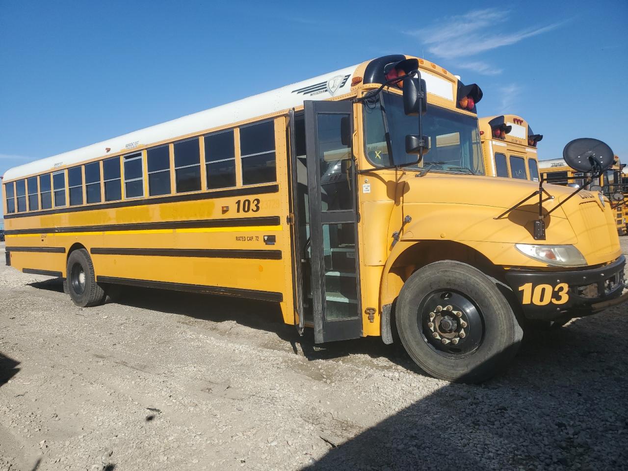 2013 Ic VIN 4DRBUSKN6DB301086 COPART salvage auction — Minor Dent/Scratches, IA - CERTIFICATE OF TITLE, sold $1,200 on 2026-09-11 (photo 1)