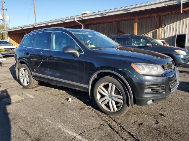 2014 Volkswagen Touareg VIN WVGEP9BP9ED008934 COPART salvage auction — FRONT END, CO - BILL OF SALE-PARTS ONLY, sold $2,300 on 2026-08-18 (photo 4)