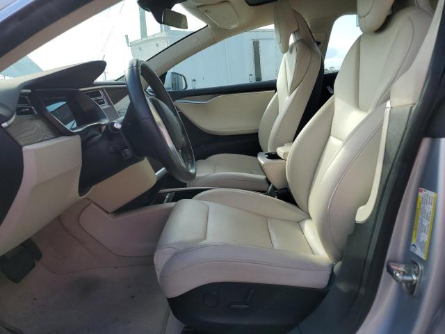 2017 Tesla VIN 5YJSA1E20HF218801 COPART salvage auction — WATER/FLOOD, Fl - Cert Of Title-Slvg Rebld Flood, sold $7,600 on 2026-08-31 (photo 7)