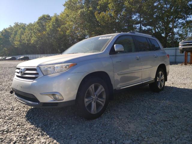 2013 Toyota Highlander VIN 5TDDK3EH4DS243115 COPART salvage auction — FRONT END, Salvage Title, sold $3,600 on 2026-07-31 (photo 1)