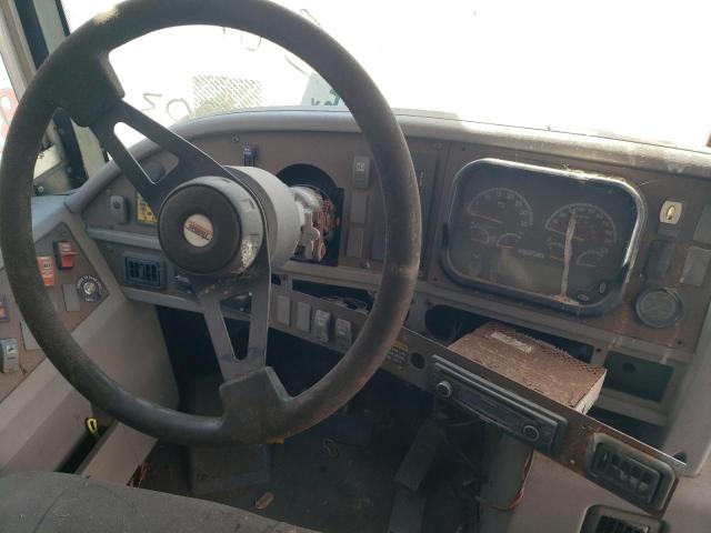 2012 Thomas Saf-t-line VIN 1T7YN4E25C1150094 COPART salvage auction — MINOR DENT/SCRATCHES, CT - CERTIFICATE OF TITLE, sold $2,500 on 2026-07-29 (photo 8)