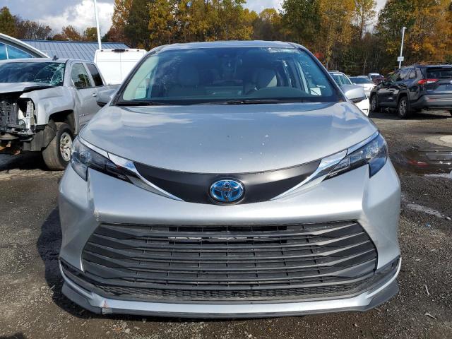 2025 Toyota Sienna VIN 5TDKRKEC3SS240317 COPART salvage auction — UNDERCARRIAGE, Oh - Certificate Of Title, sold $25,500 on 2026-07-15 (photo 5)